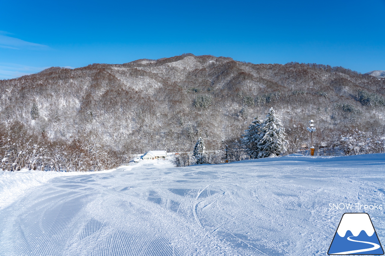 美唄国設スキー場｜豪雪・美唄からメリークリスマス！現在、道内屈指の積雪量。ということで、コンディションは最高です！